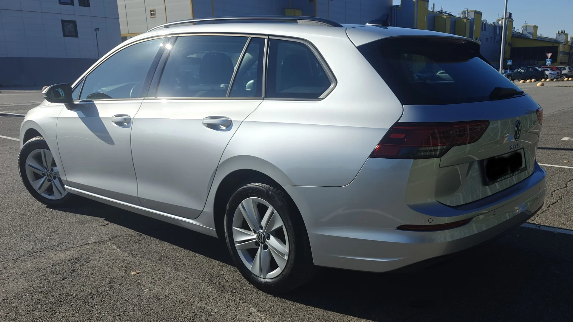 VOLKSWAGEN GOLF 8 2021 - миниатюра 18