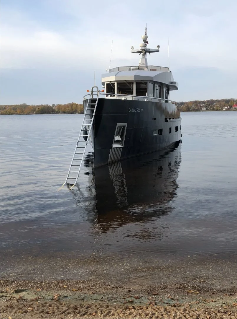 Моторная яхта B20 - миниатюра 2