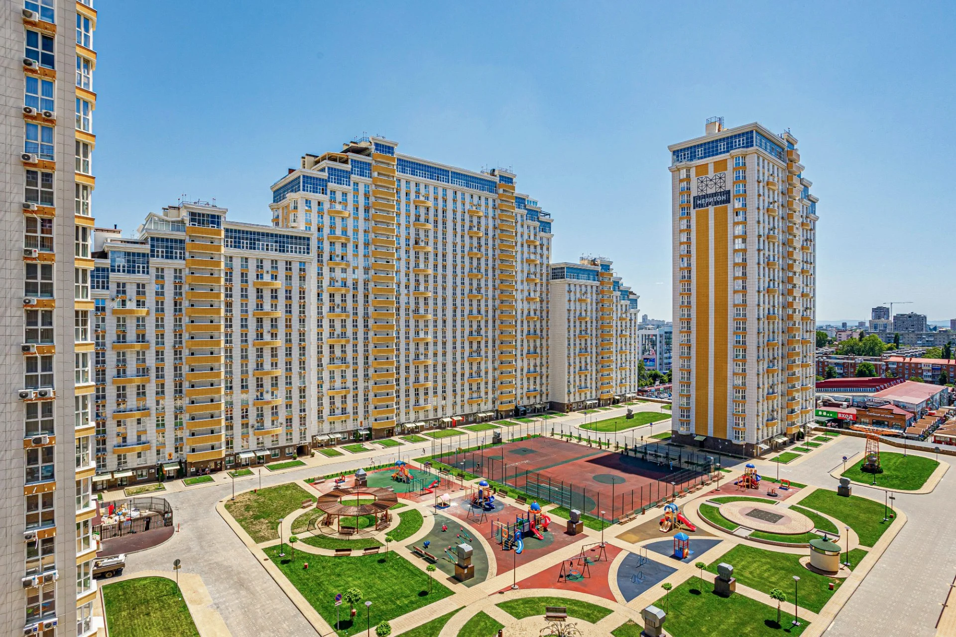 VIP видовые апартаменты в самом центре Краснодара, Красная 176/1 - миниатюра 5
