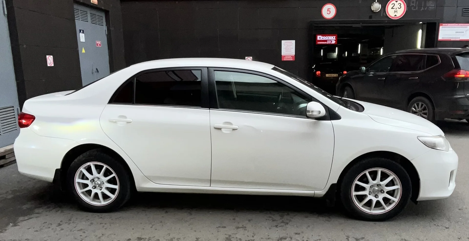 Toyota Corolla AT 2012 г. - миниатюра 7