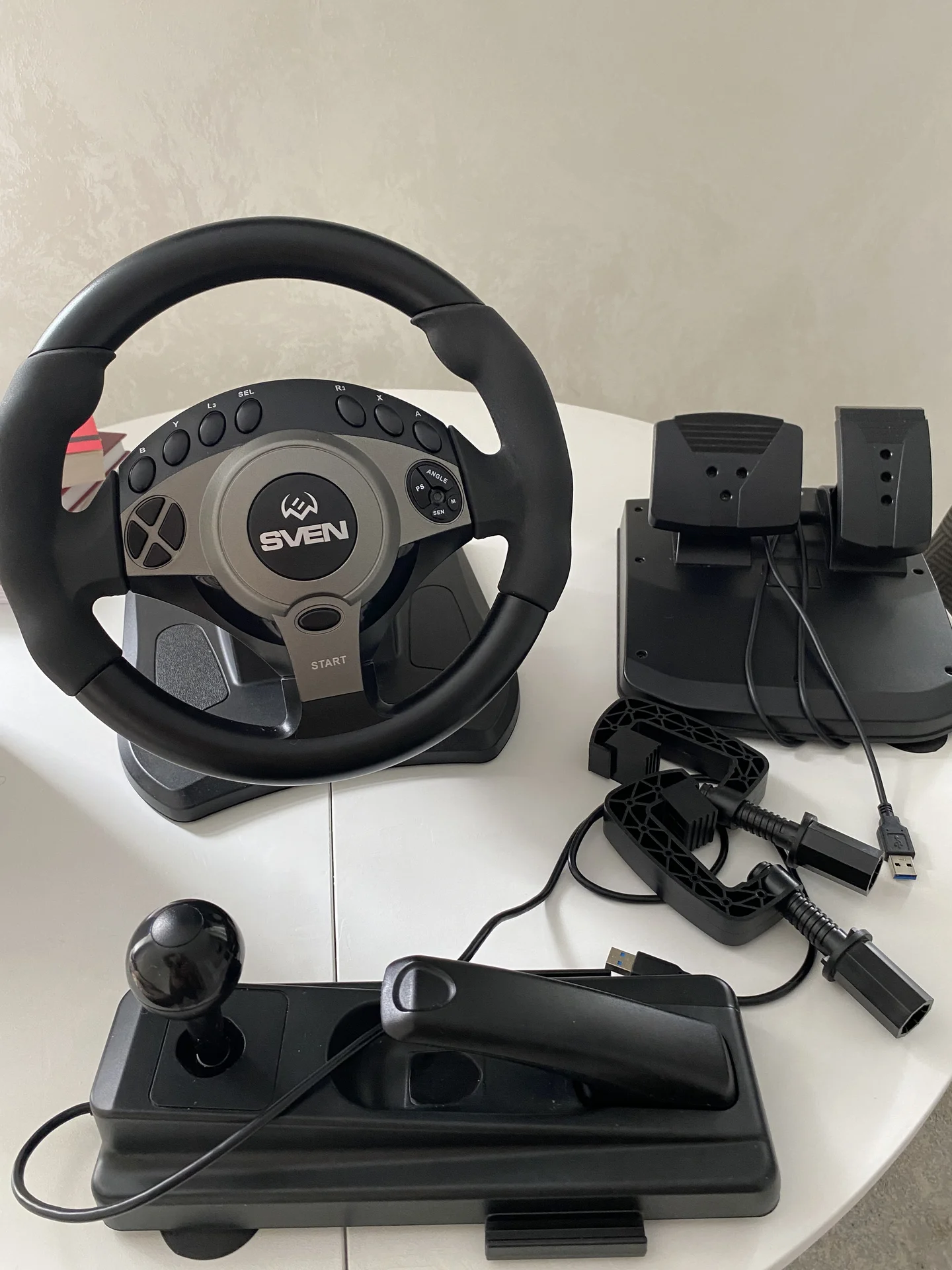 Игровой руль SVEN GC-W750 - миниатюра 2