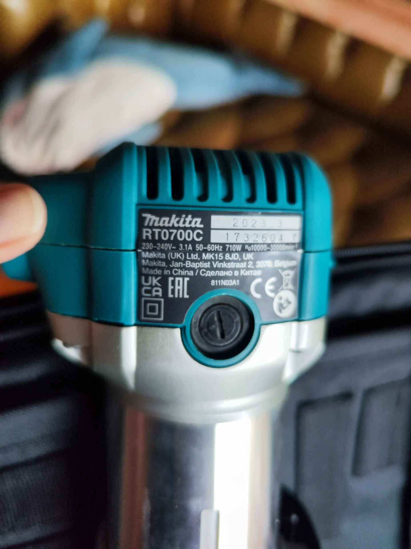 Фрезер makita RT0700CX2 - миниатюра 6