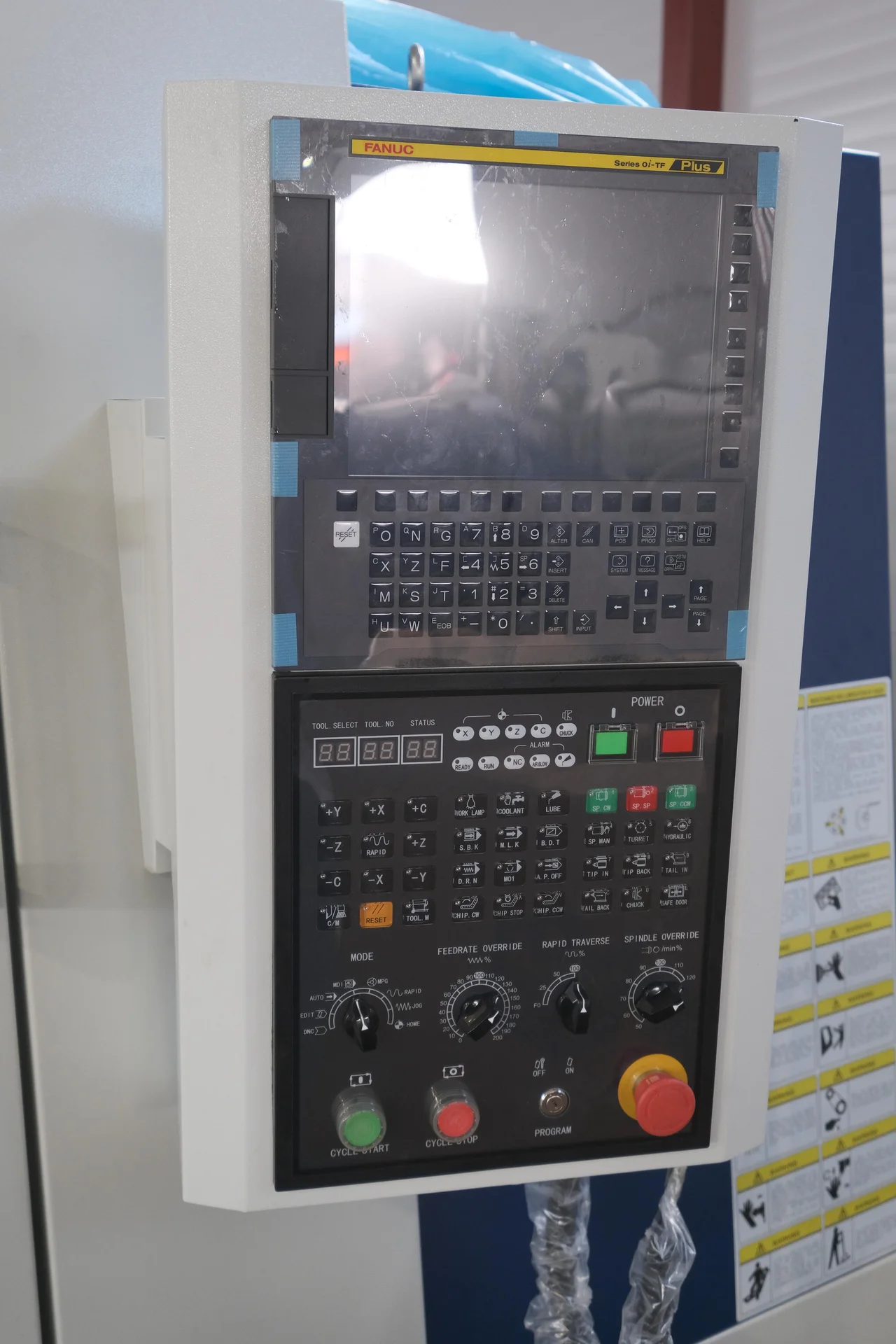 Токарный станок с ЧПУ P560/28 - миниатюра 3