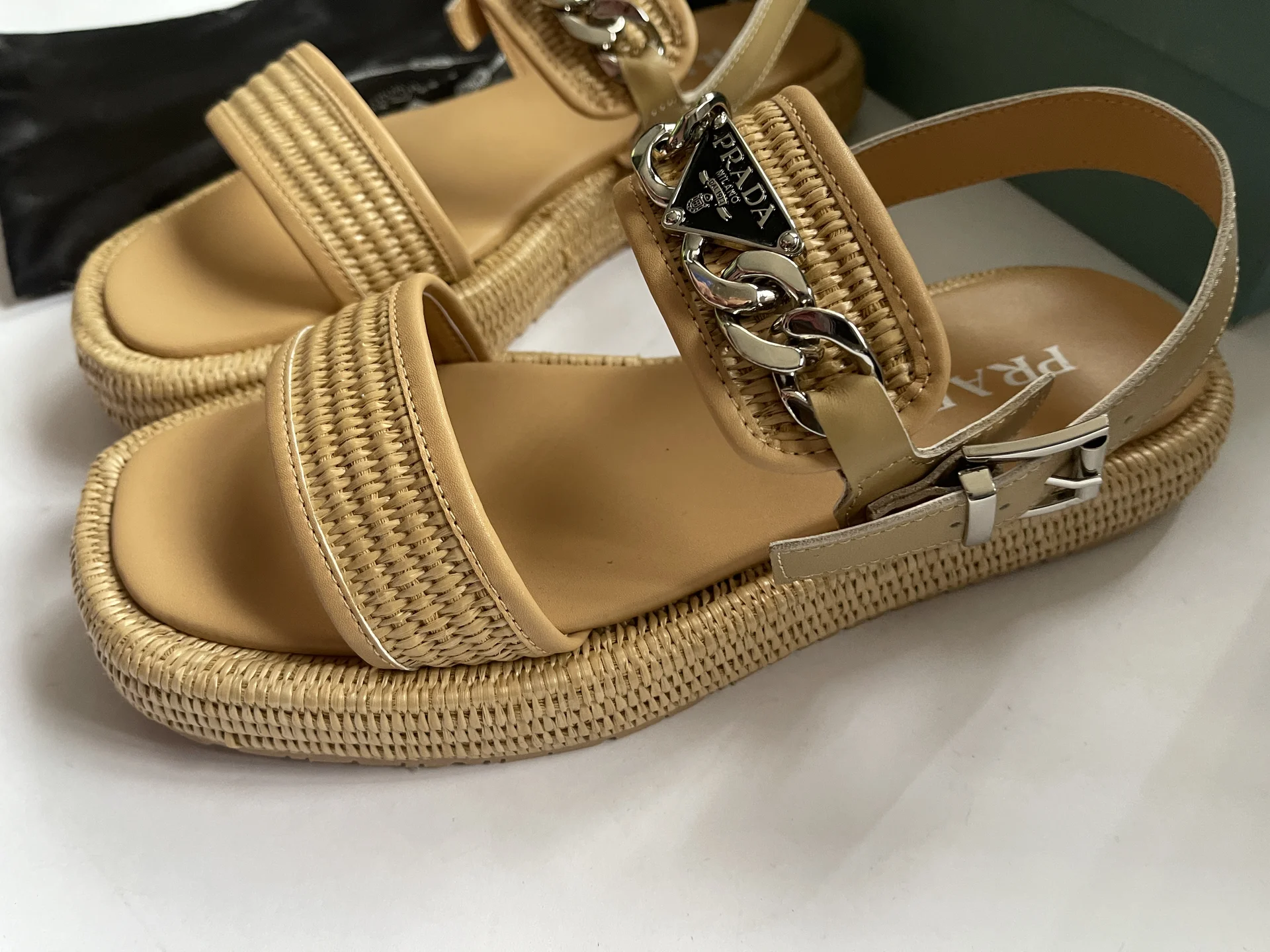 Босоножки женские Prada - миниатюра 7
