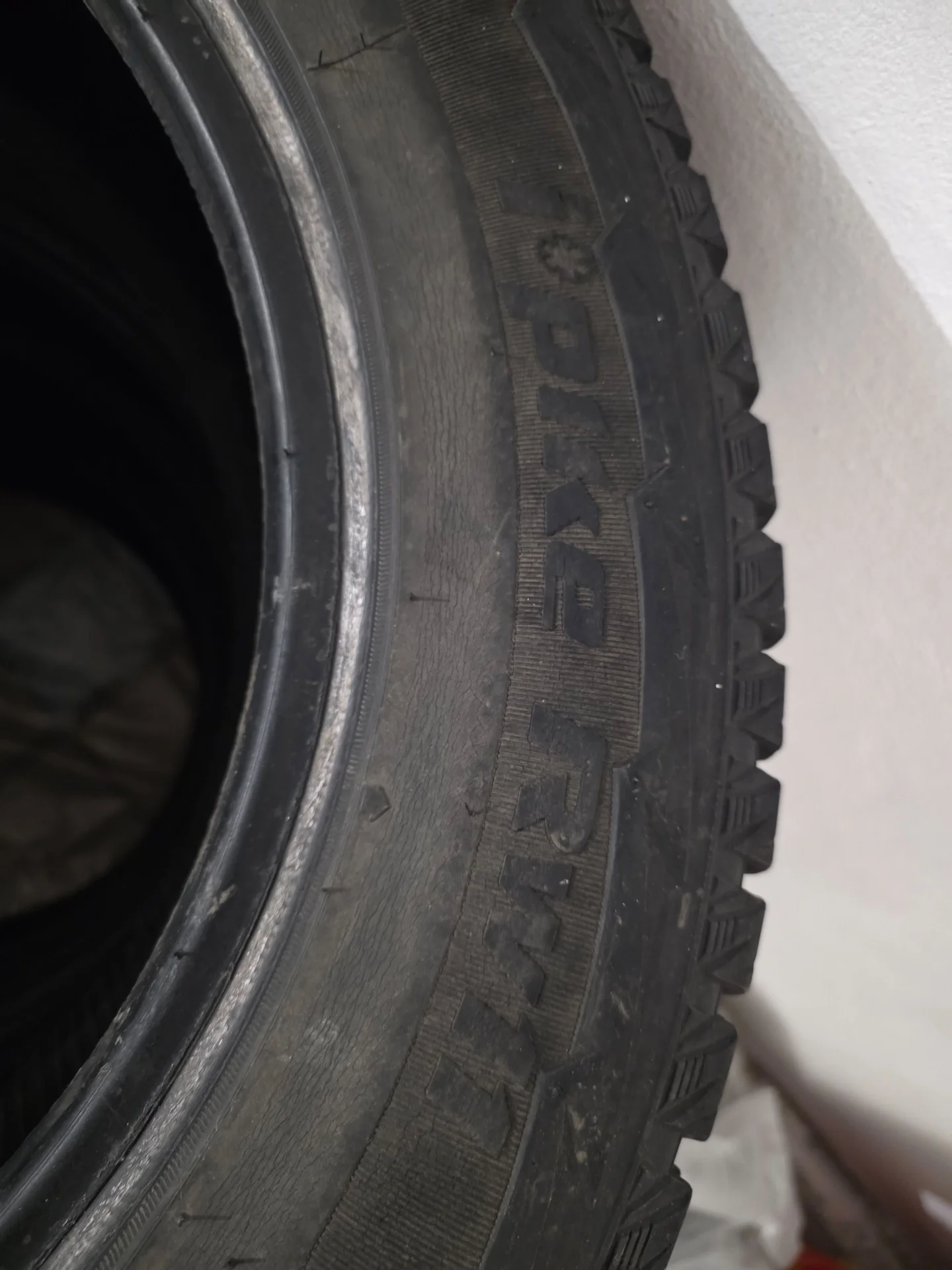 Hankook I'Pike RW11 225/65 R17 102T - миниатюра 2