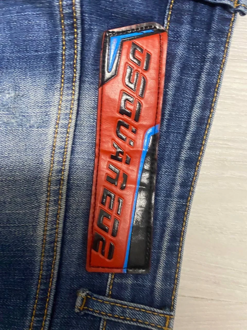 Джинсы Dsquared2 оригинал - миниатюра 5