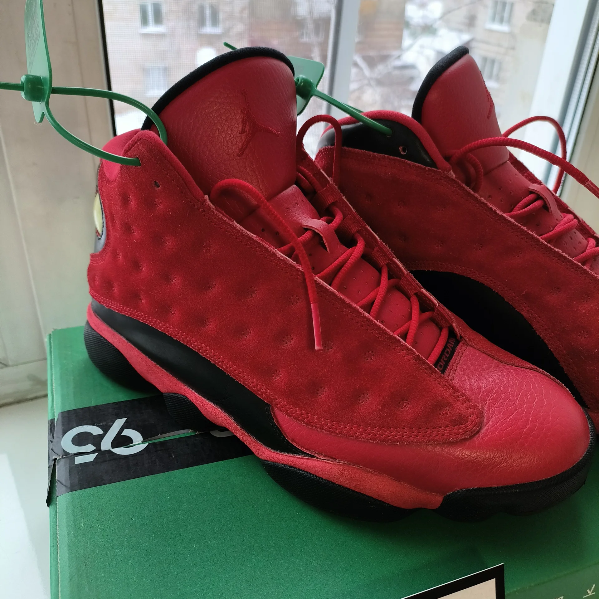 Air Jordan 13 Retro "What Is Love" Оригинал - миниатюра 2