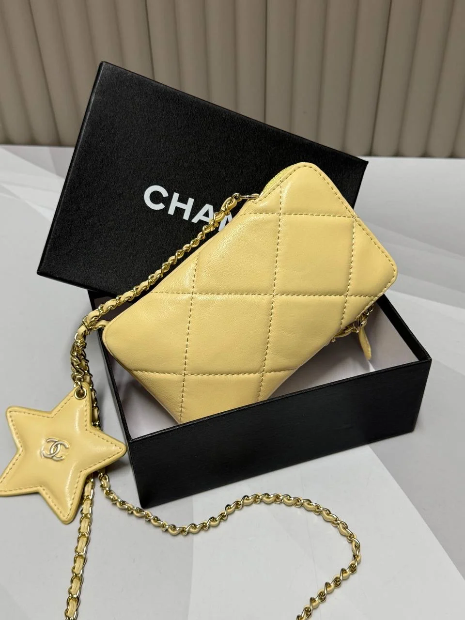 Сумка для телефона chanel - миниатюра 6