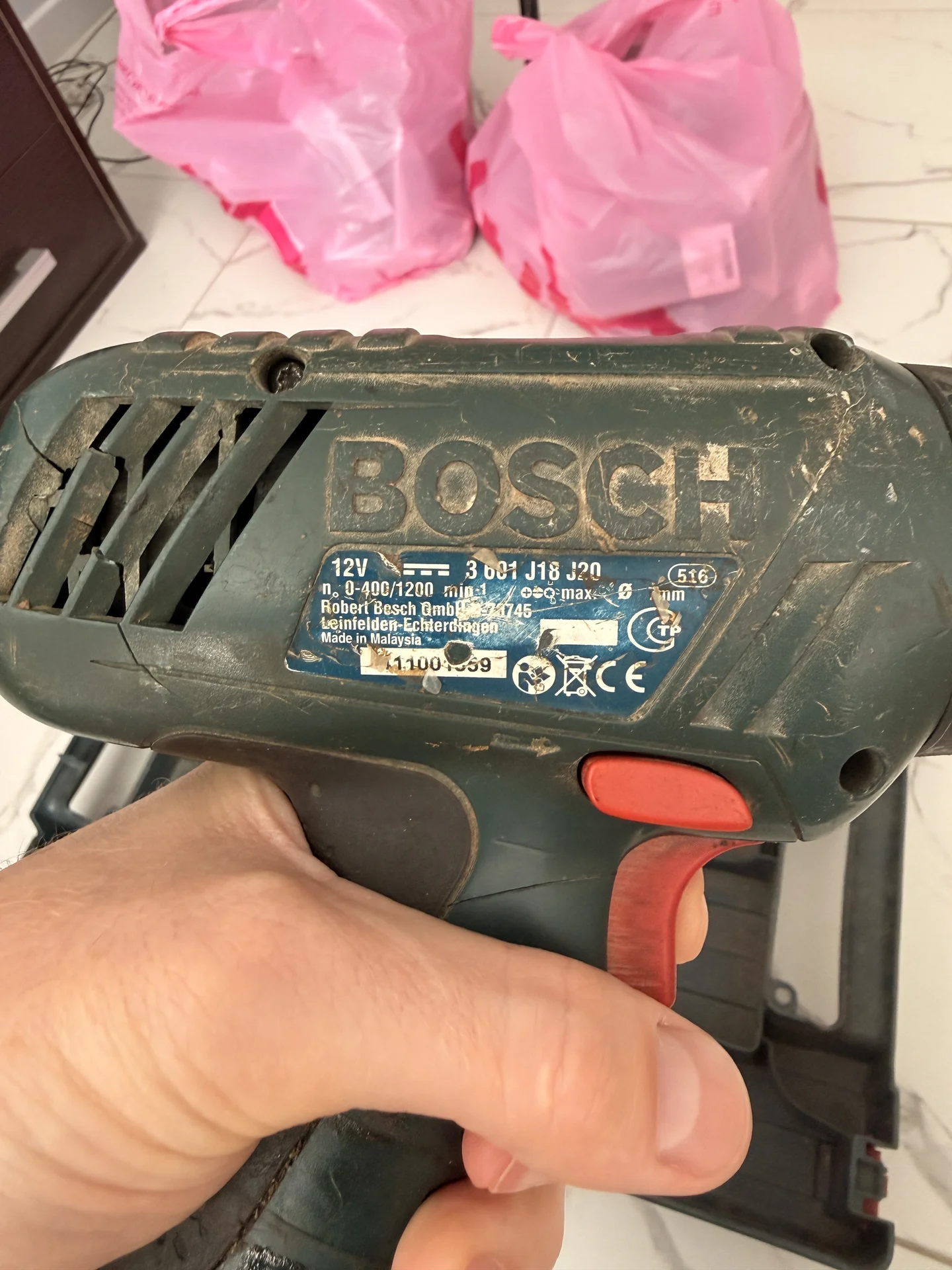 Шуруповерт Bosch на запчасти - миниатюра 2