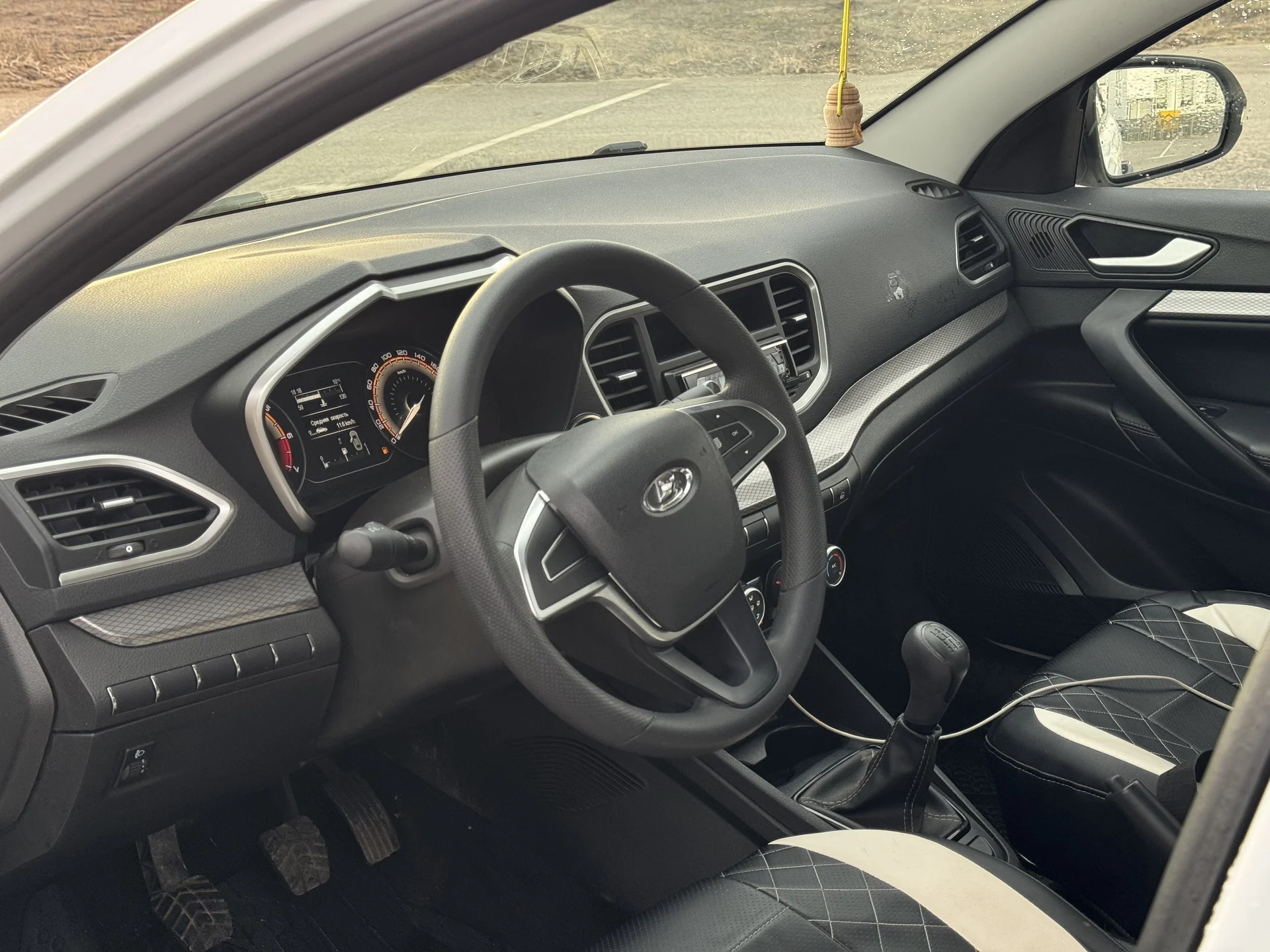 Lada Vesta - миниатюра 5