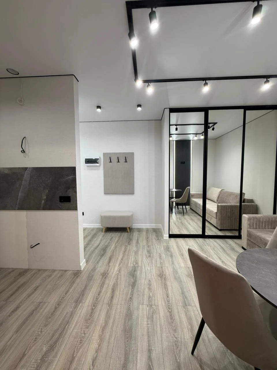 Продается 1-комн. квартира, 42 м² в ЖК «Ставропольский» - изображение 1