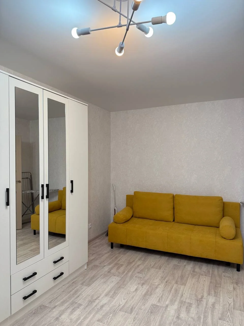 1-к квартира, 38 кв.м., 5/9 эт - миниатюра 11