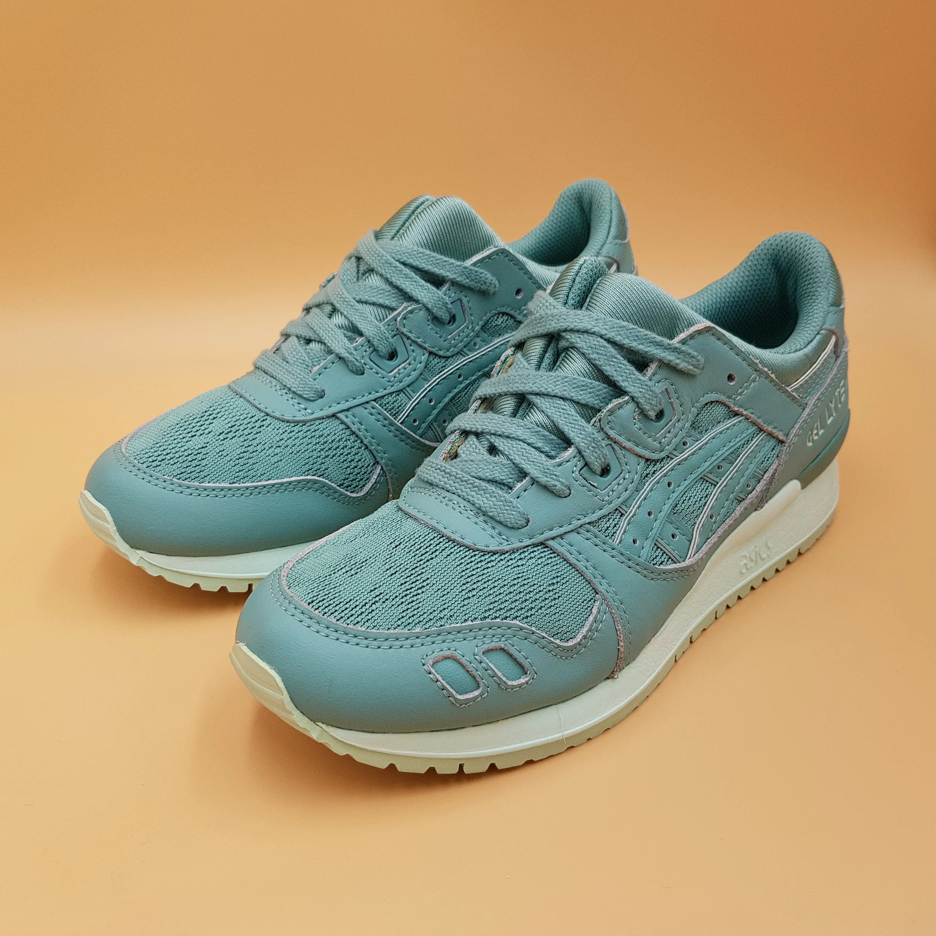 Asics GEL-Lyte lll Оригинал - изображение 1