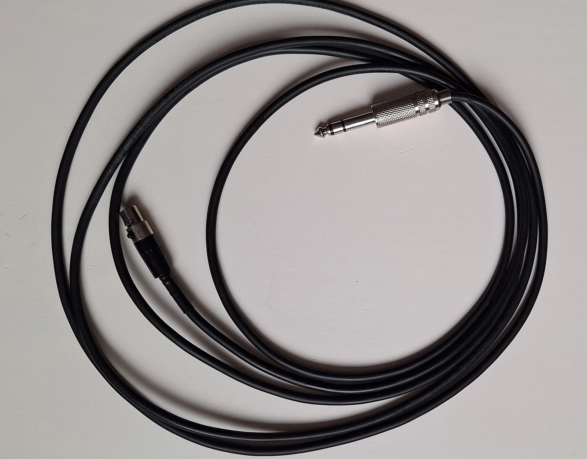 Наушники Sony, AKG - миниатюра 4