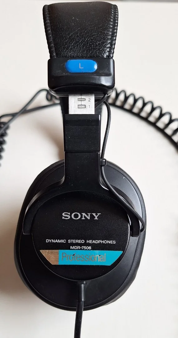 Наушники Sony, AKG - миниатюра 7