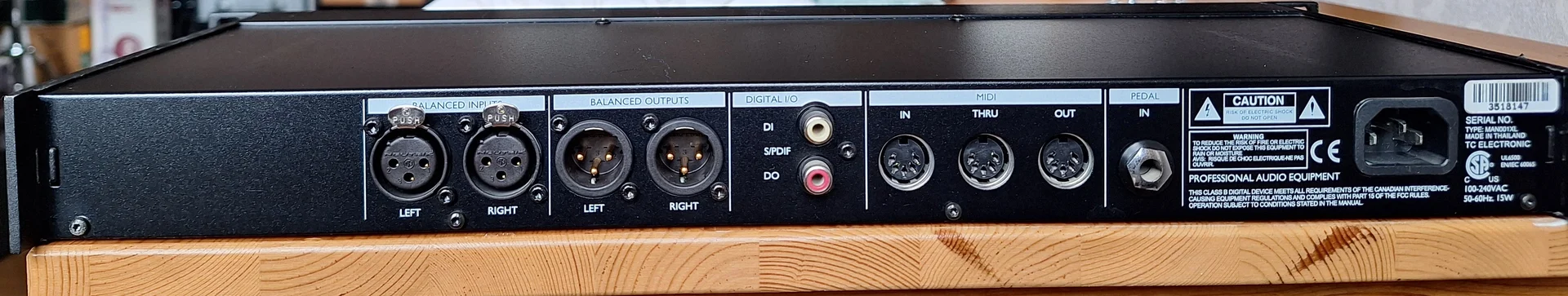 Процессор эффектов TC Electronic M-One XL - миниатюра 3