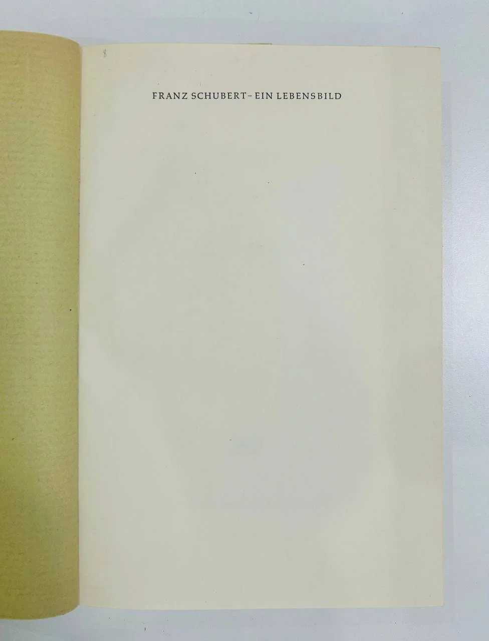 Книга Harry Coldschimdt Franz Schubert 1960 год - миниатюра 2