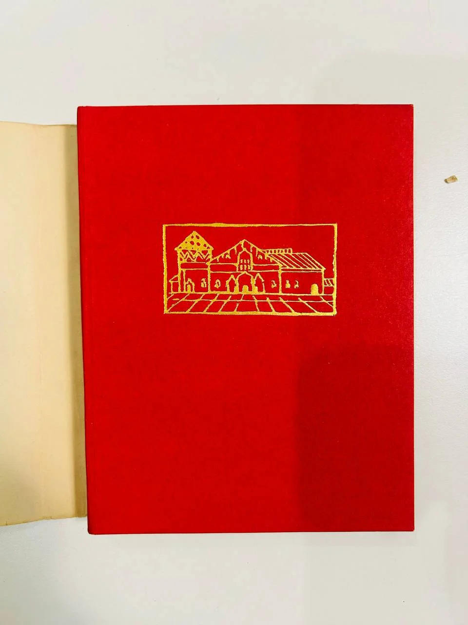 Книга Пятьдесят восемь лет в Третьяковской галерии Н. Мудрогель 1965 год - миниатюра 2