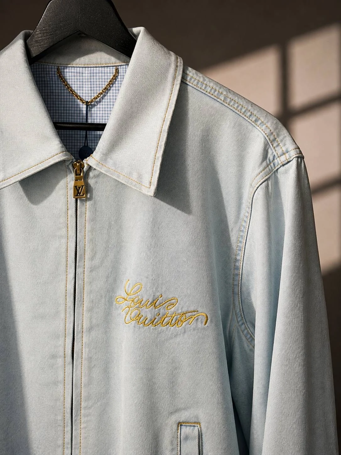 Джинсовая куртка мужская SS26 LOUIS VUITTON, Blue - миниатюра 2