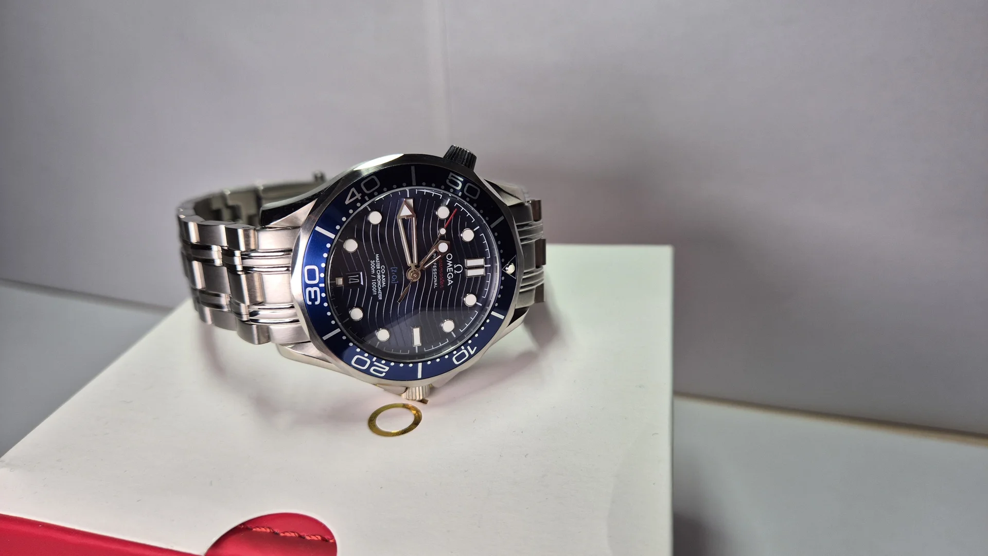 Omega seamaster 300m - миниатюра 4