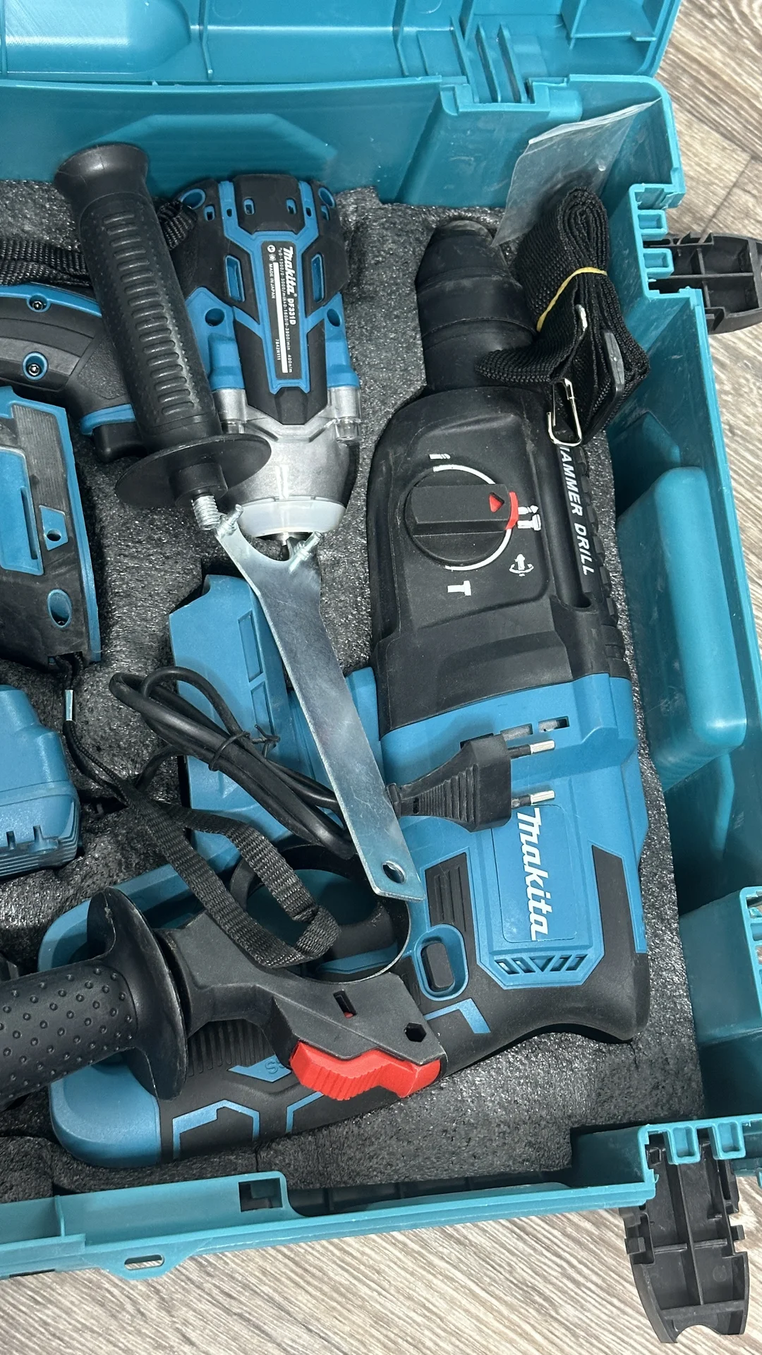 Набор аккумуляторного инструмента 4B1 Makita - миниатюра 5