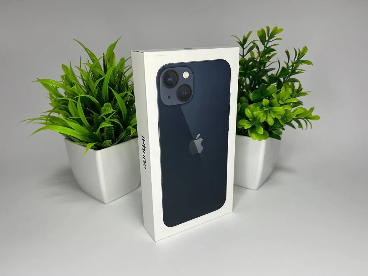 iPhone 13, 256гб, черный, Sim- eSim - миниатюра 6