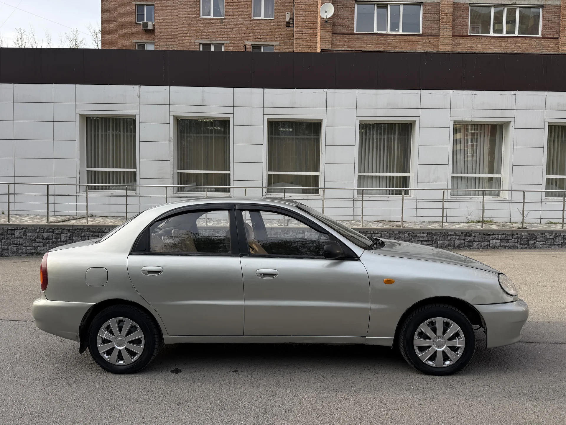 Шевроле ланос - миниатюра 8