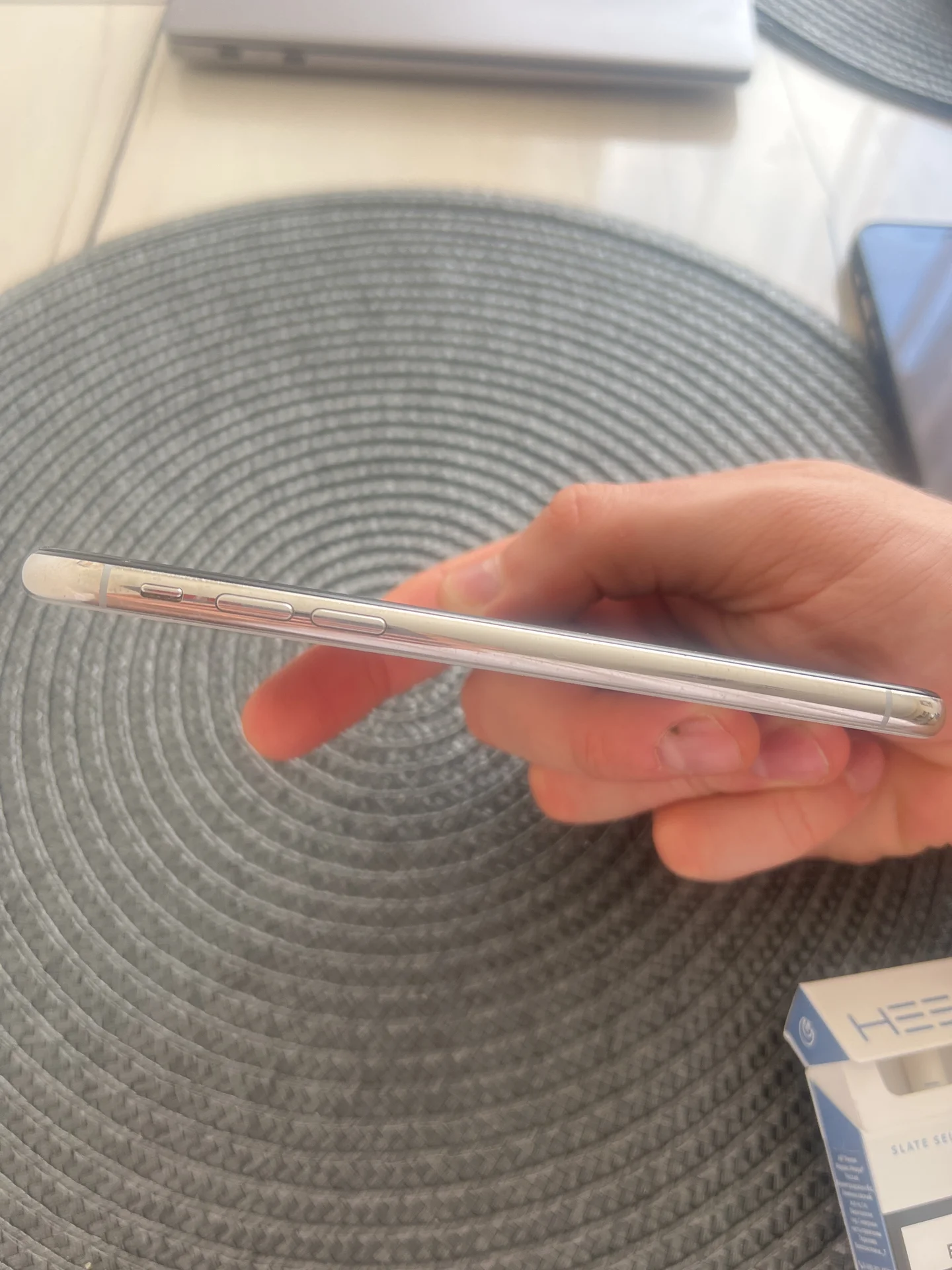 iPhone Xs 64gb - миниатюра 2