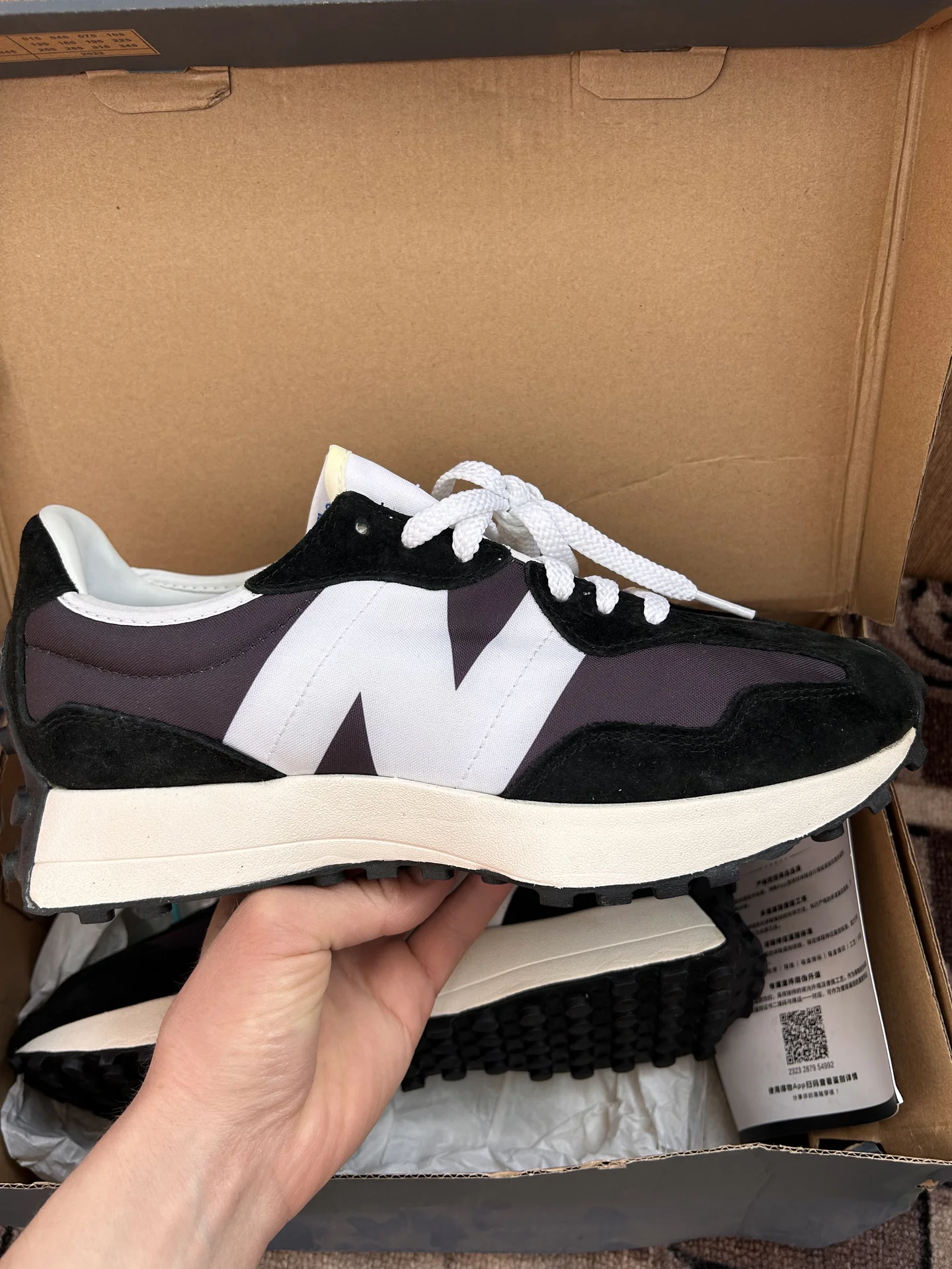 NEW BALANCE 327 - изображение 1