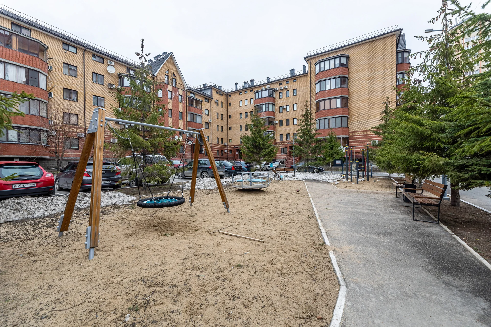 2 комнатная квартира Чаша, КазаньАрена,центр - миниатюра 18
