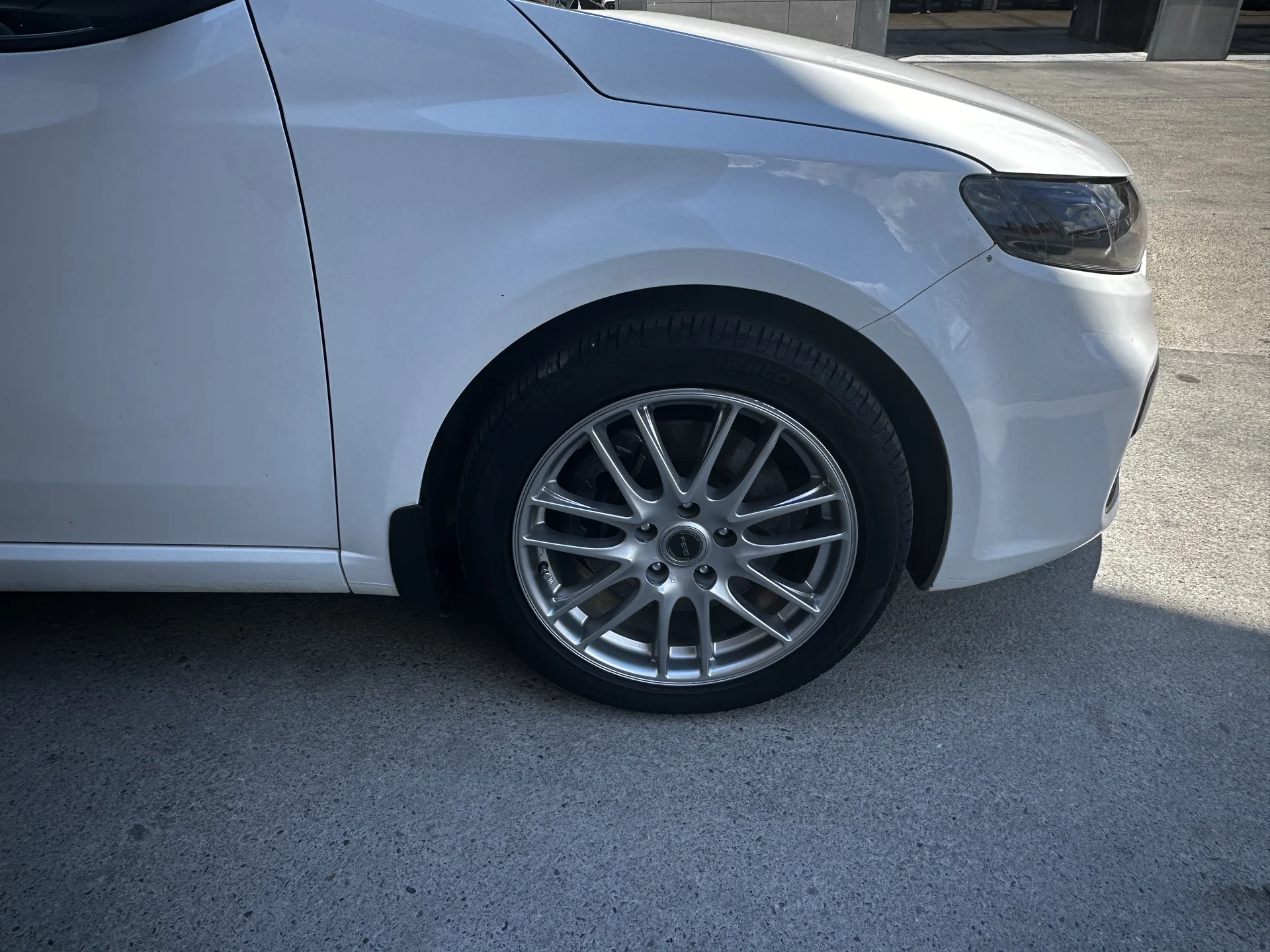 Kia cerato Koup - миниатюра 3