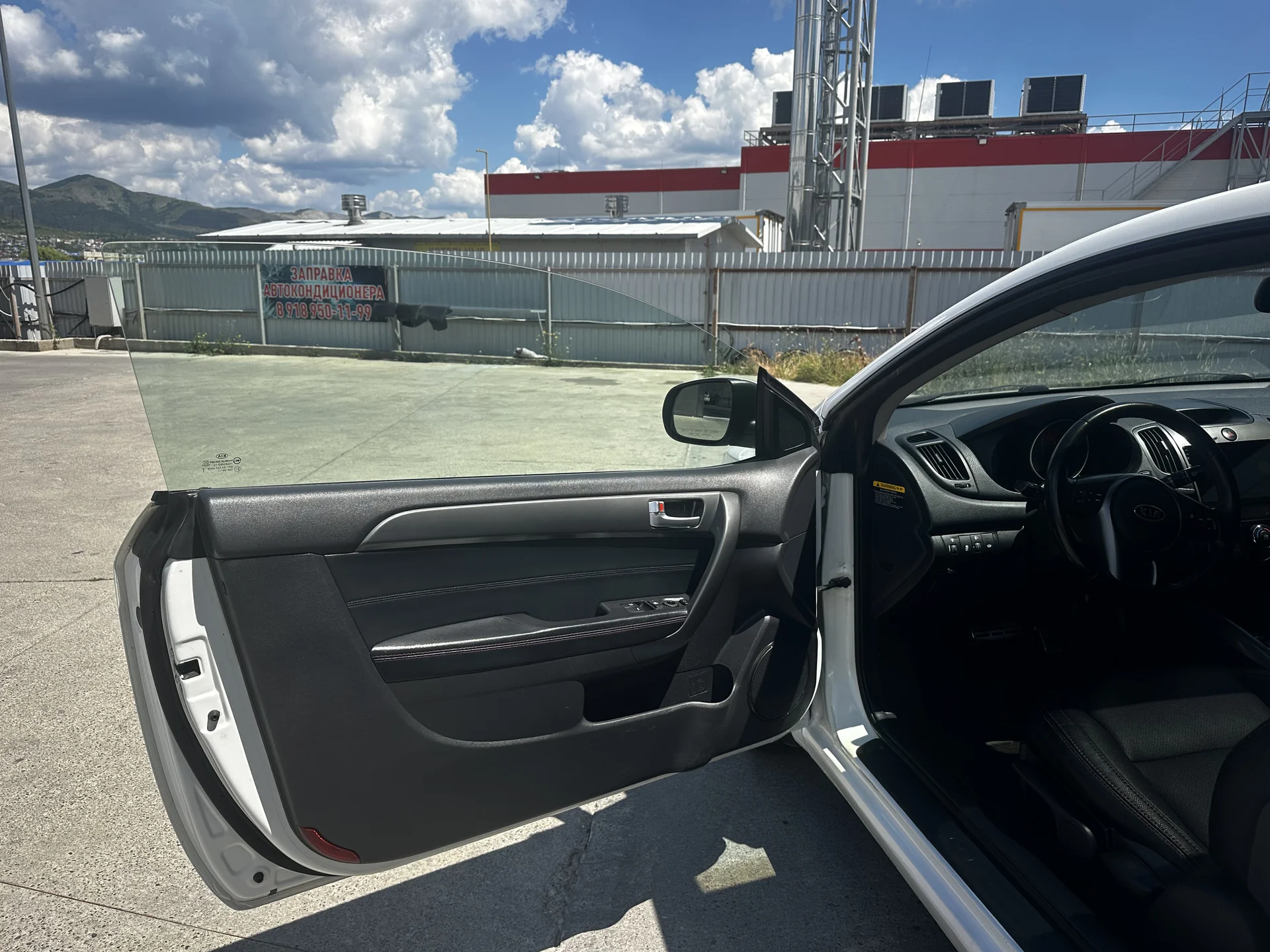 Kia cerato Koup - миниатюра 25