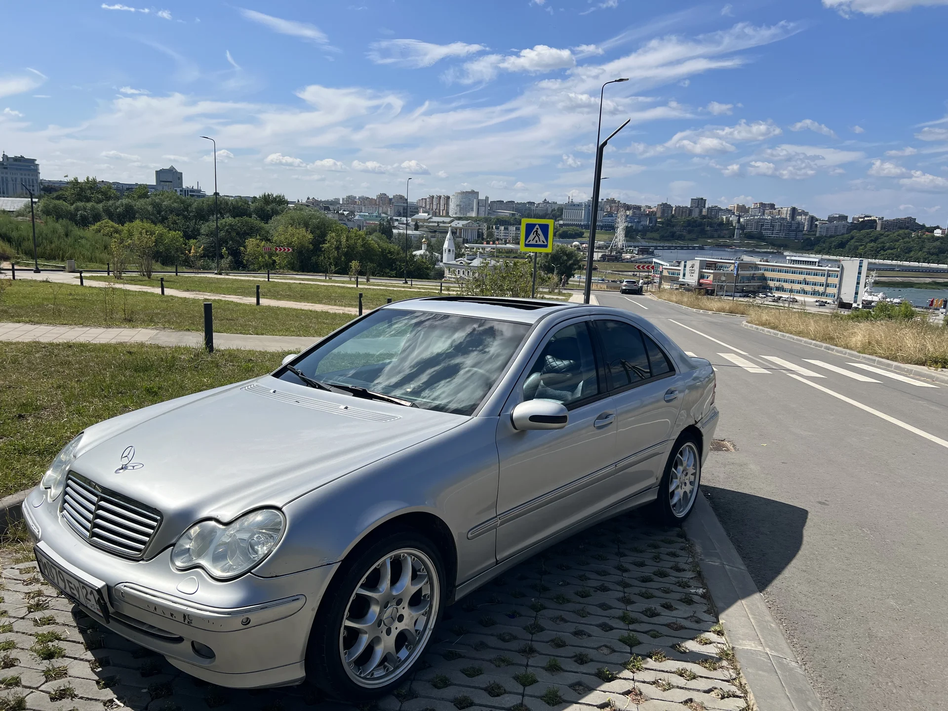 Mercedes w203 - миниатюра 3
