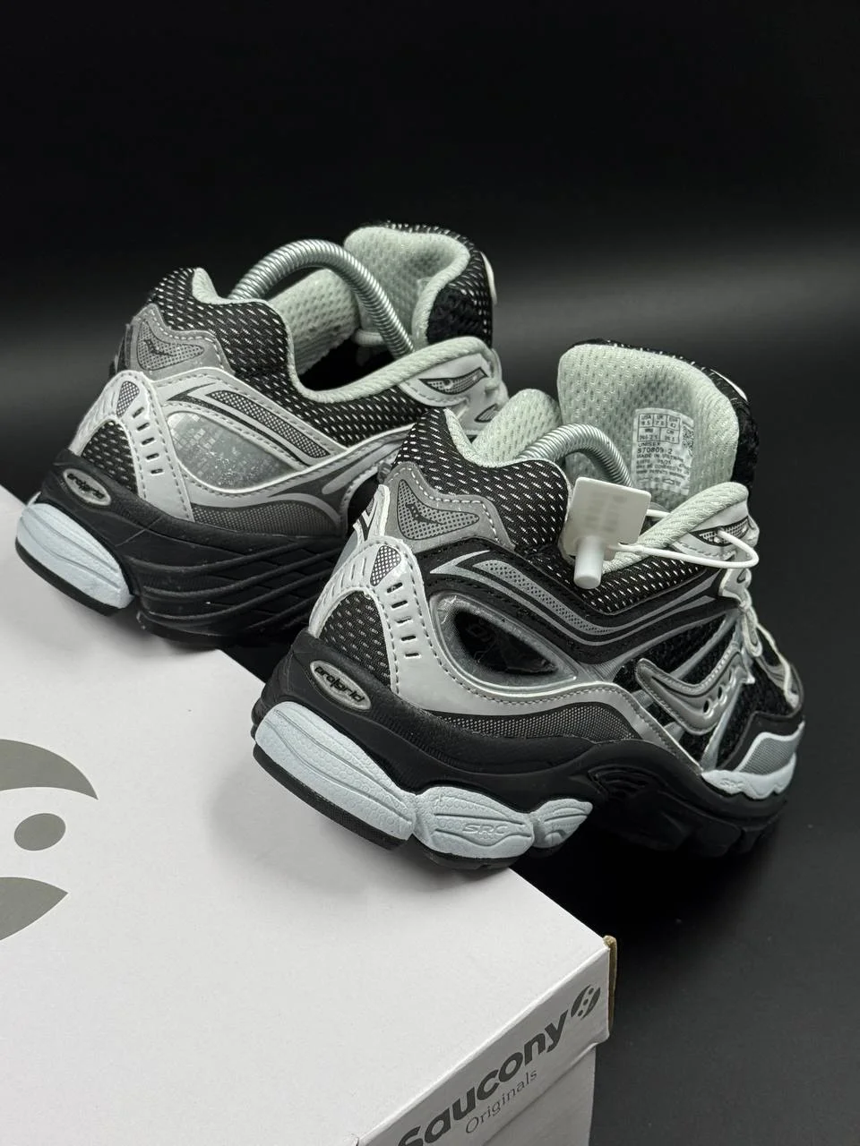 Кроссовки Saucony ProGrid Omni 9. - миниатюра 2