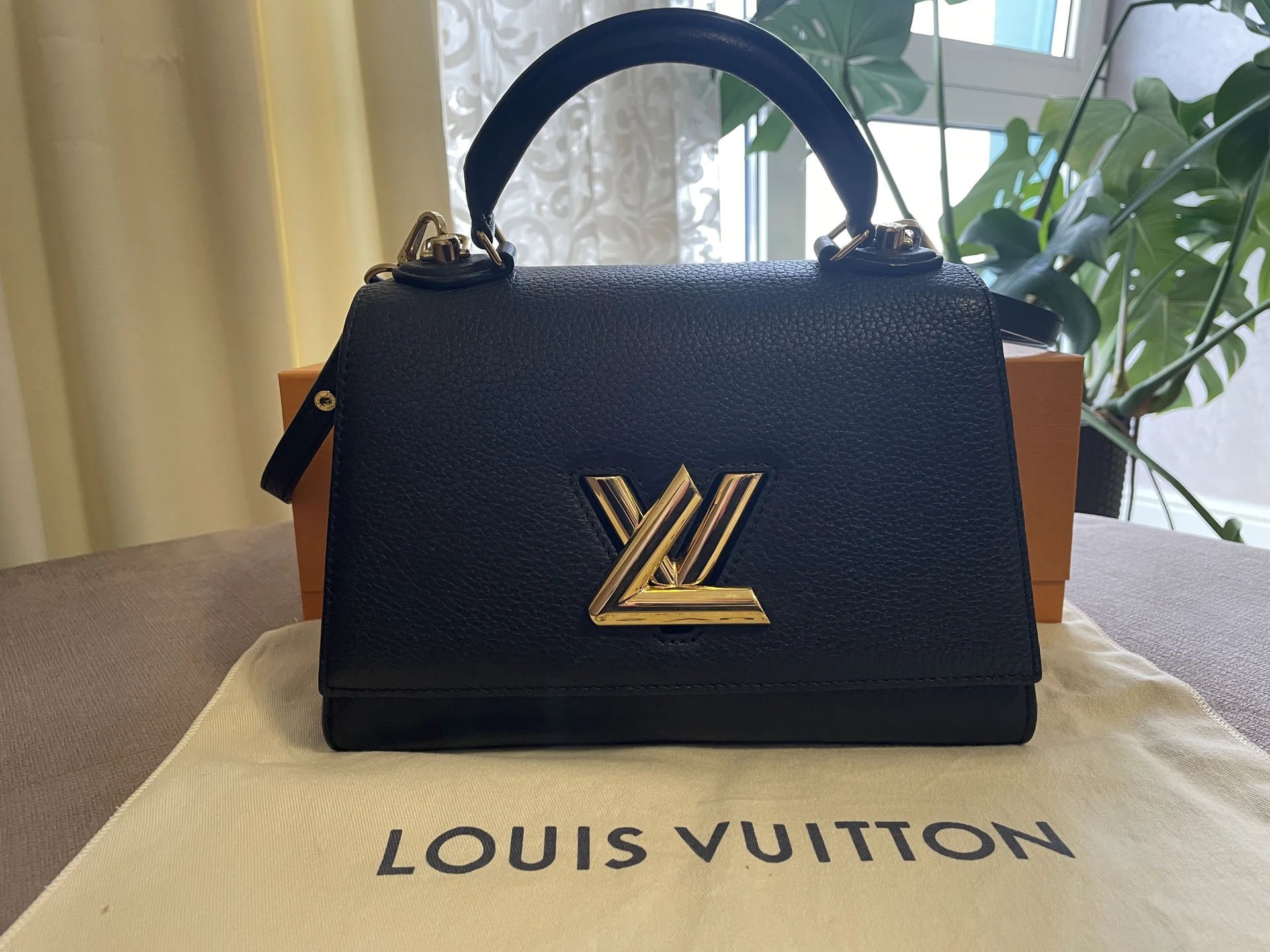 Сумка женская Louis Vuitton - миниатюра 2