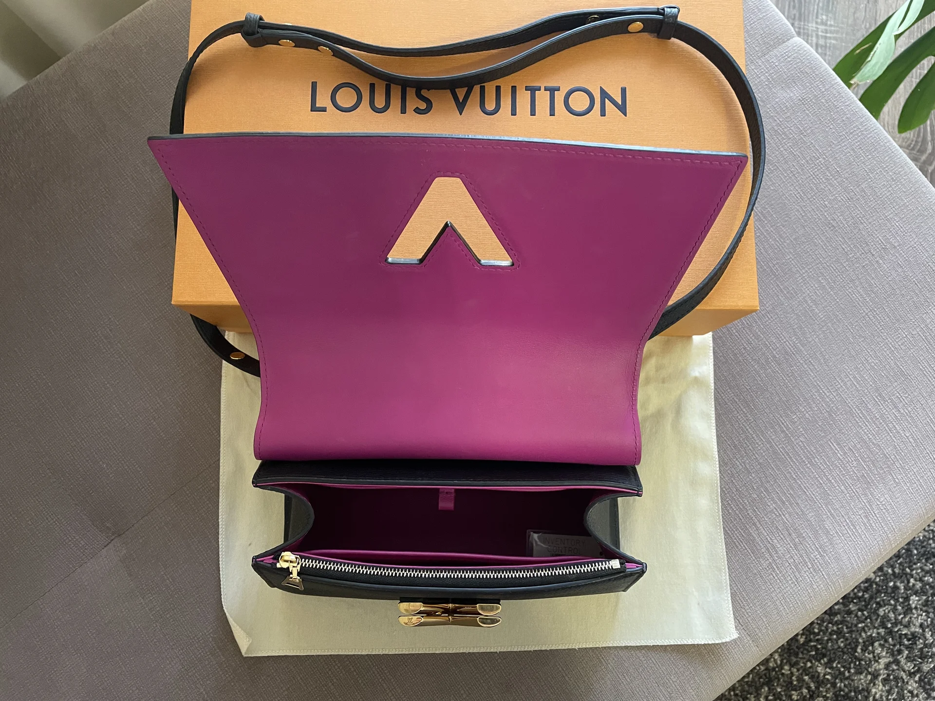 Сумка женская Louis Vuitton - миниатюра 4