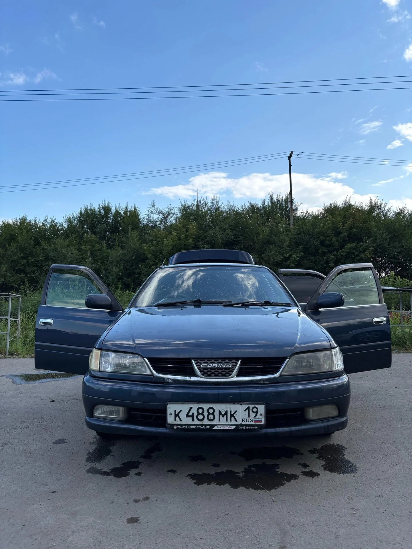 Toyota Carina 1.5 AT, 2001 - изображение 1