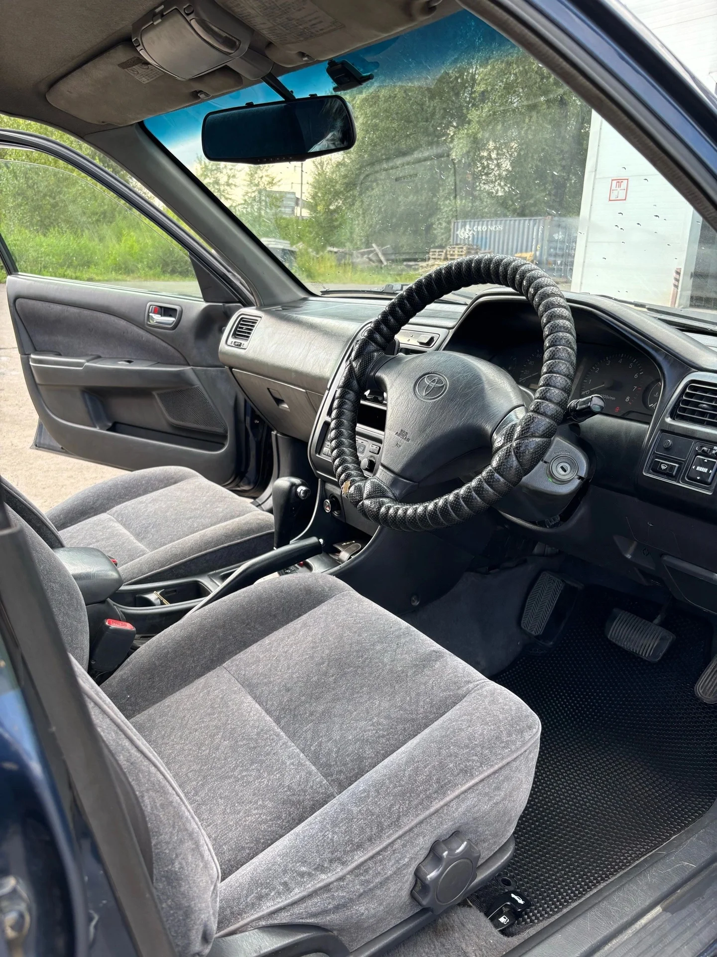 Toyota Carina 1.5 AT, 2001 - миниатюра 5
