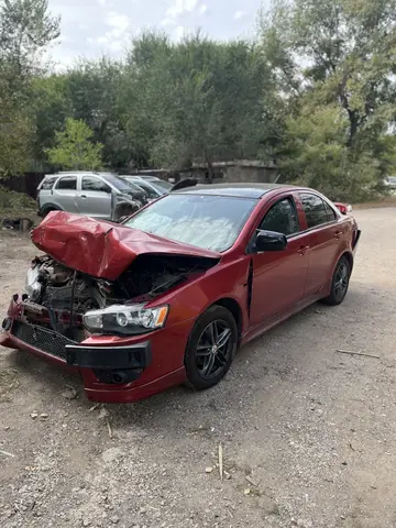 в разборе Mitsubishi Lancer 10
