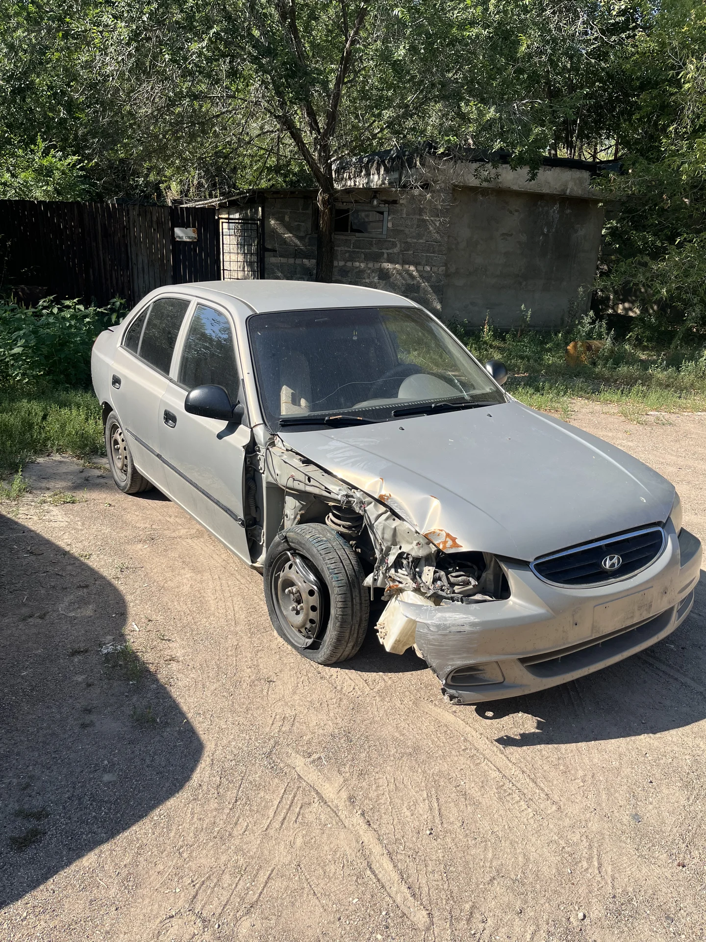 в разборе Hyundai Accent - миниатюра 2