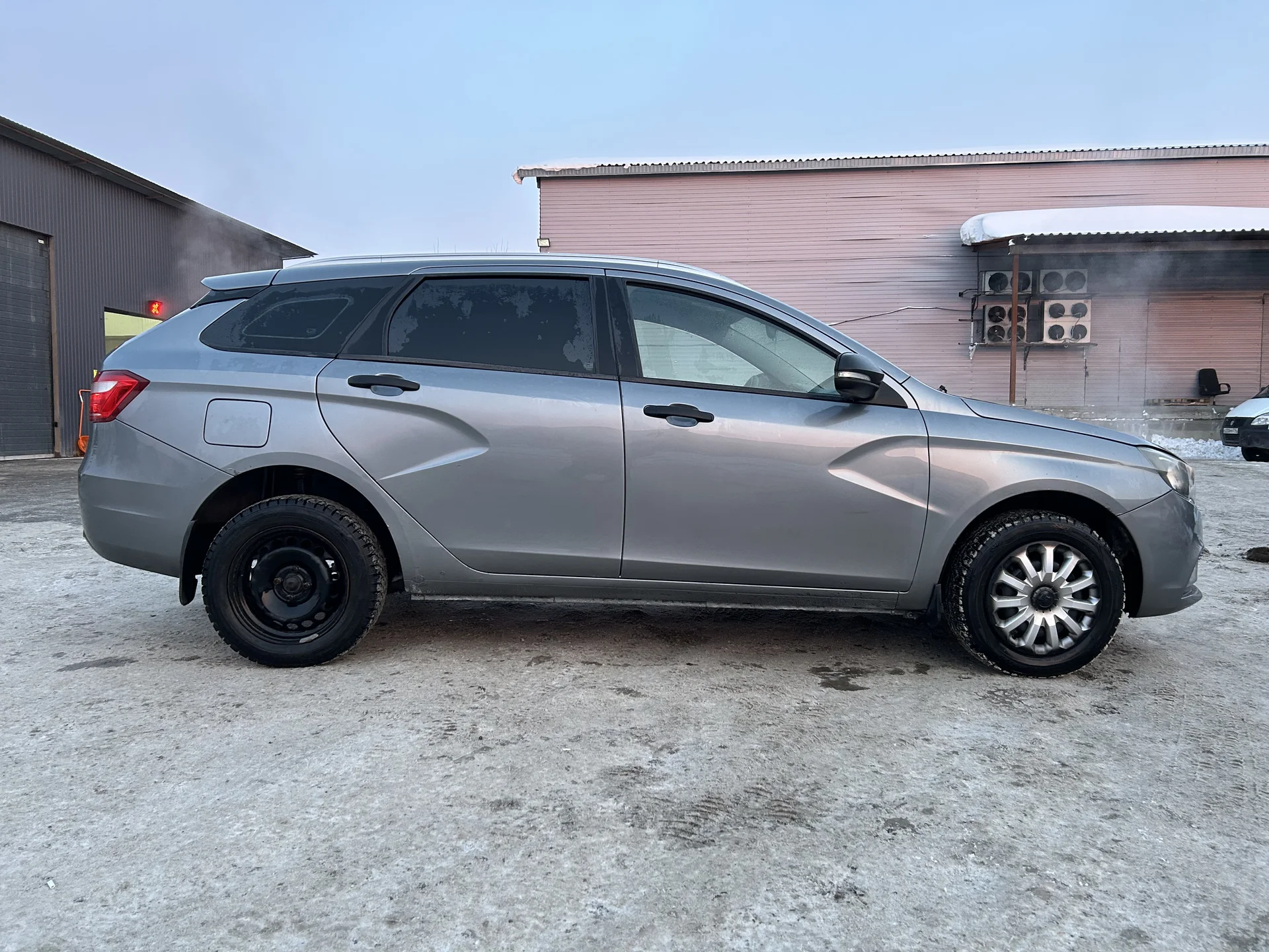 Лада Веста SW 1,6 2020 - миниатюра 7