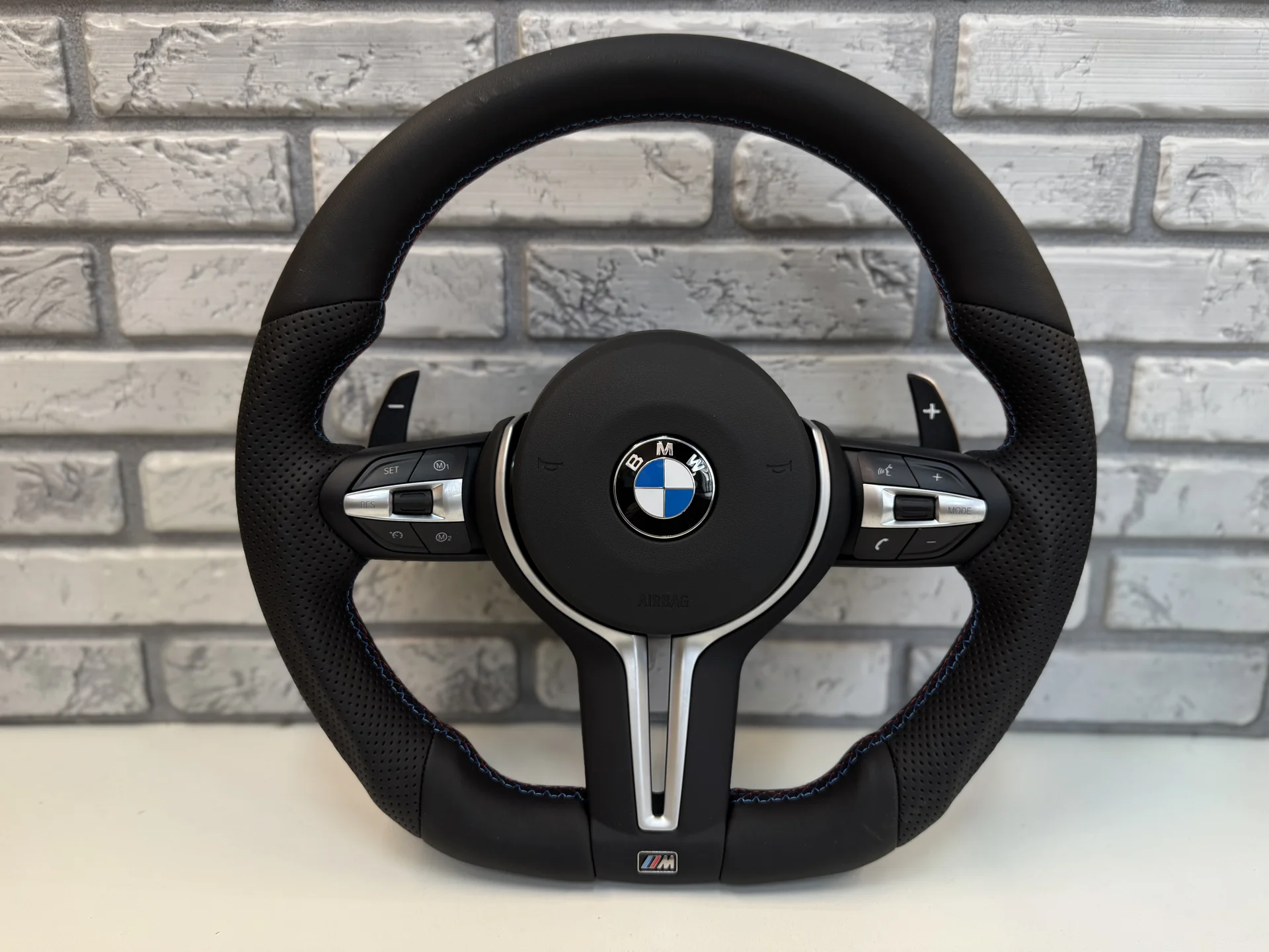 Руль BMW с подогревом - изображение 1