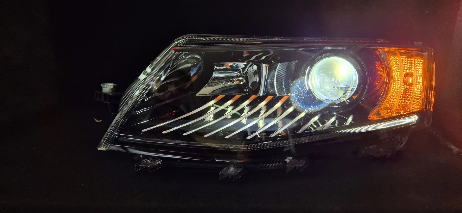 Фары LED Skoda Octavia A7 - миниатюра 2