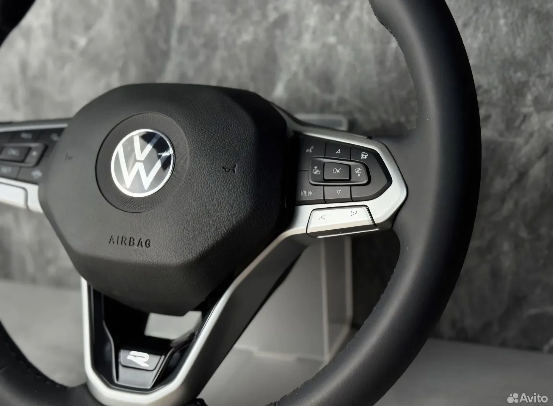 Руль Volkswagen с подогревом MQB - миниатюра 2