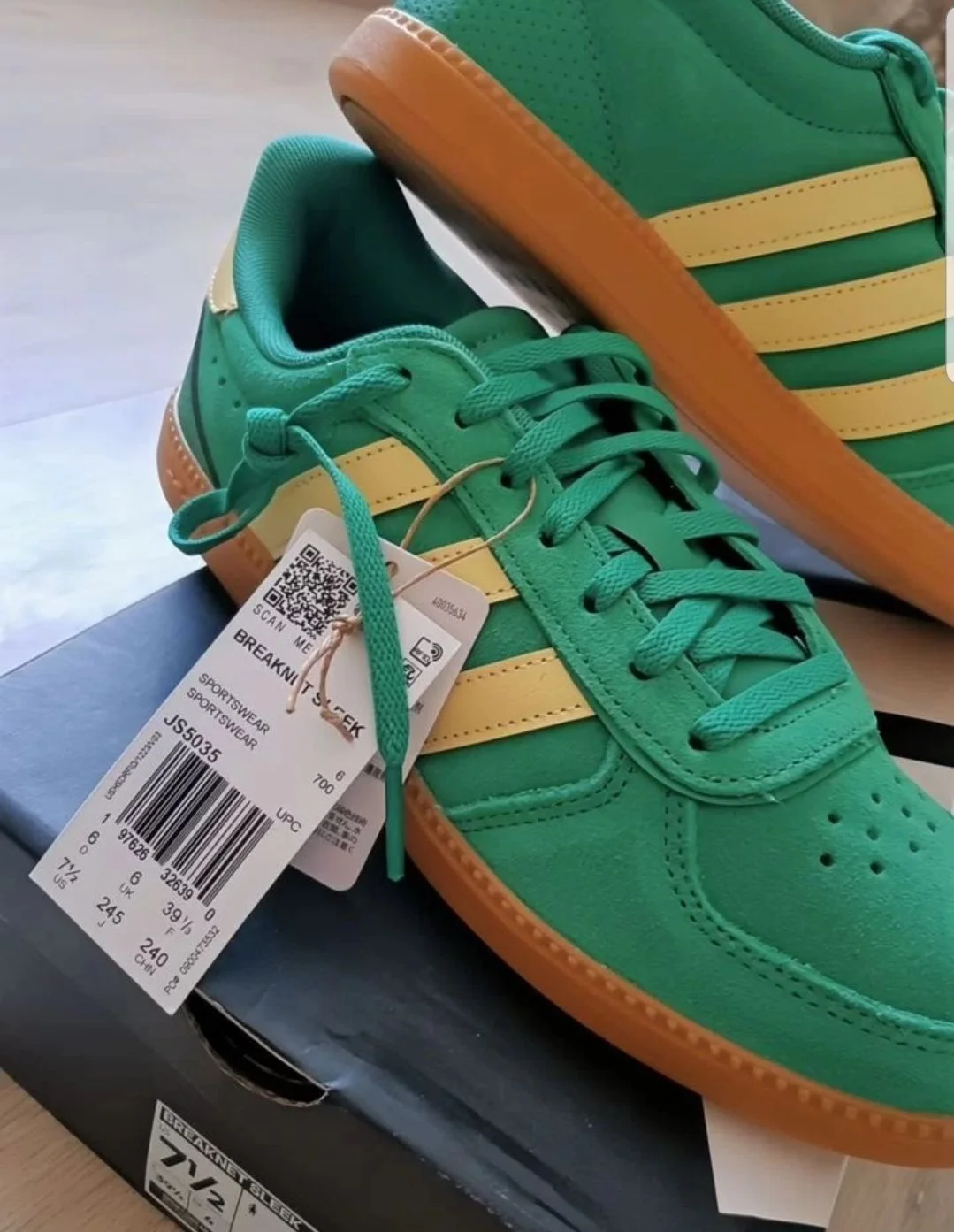 Кроссовки женские Adidas Breaknet Sleek - миниатюра 2