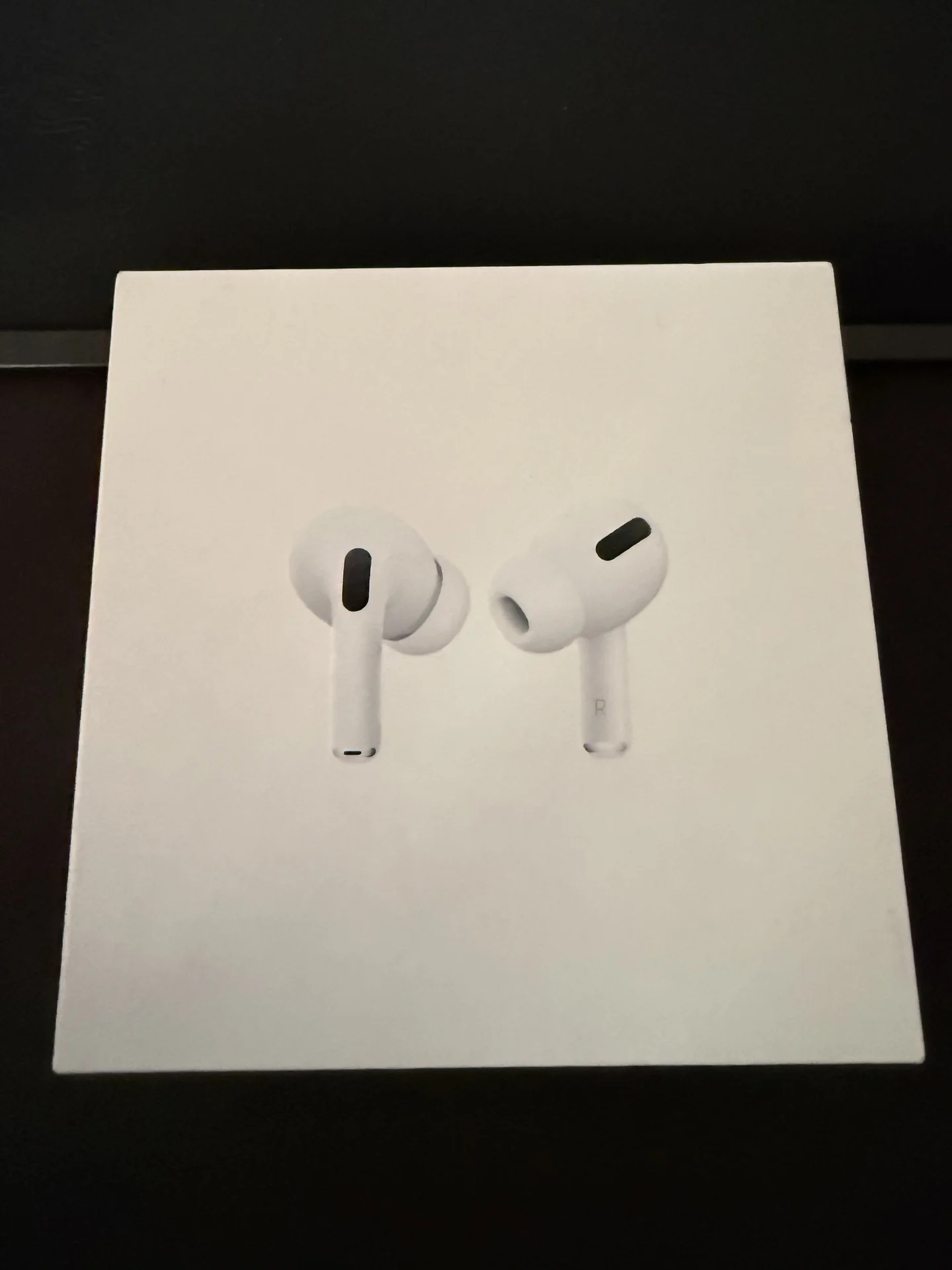Наушники Apple AirPods Pro - изображение 1