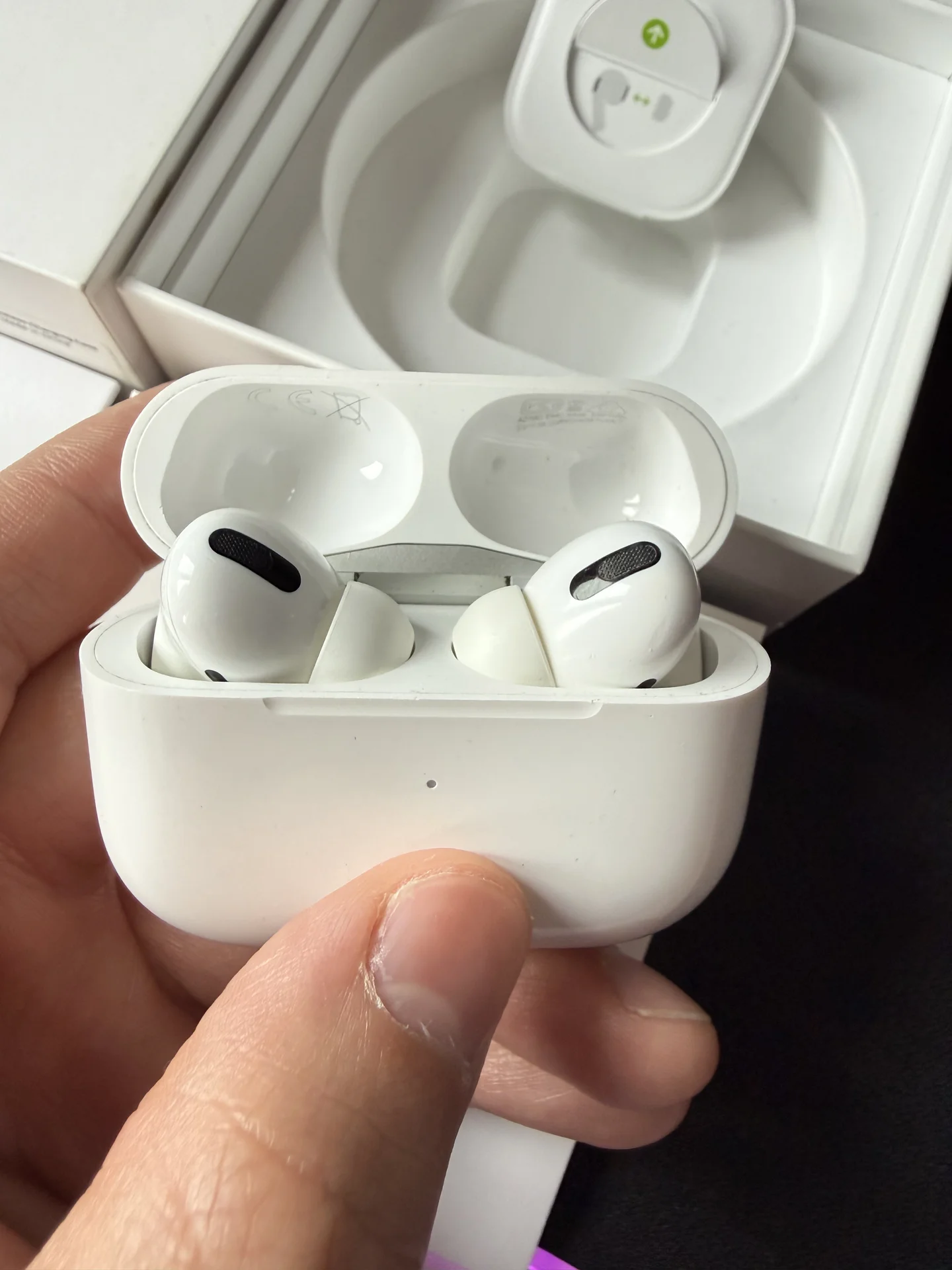 Наушники Apple AirPods Pro - миниатюра 4