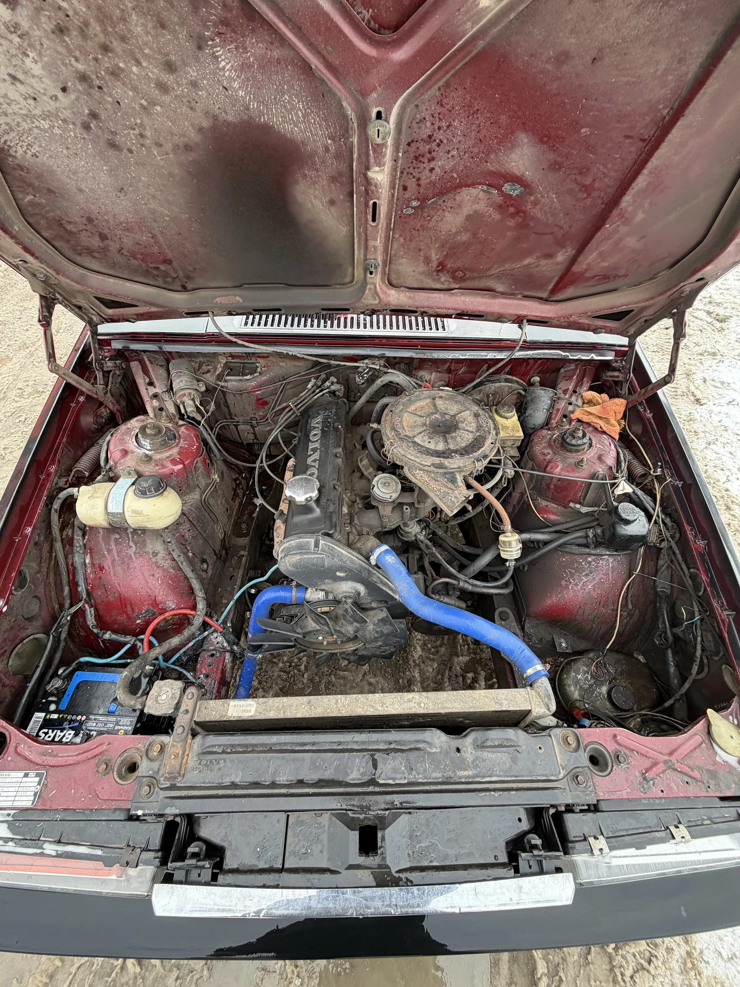 Volvo 740 - миниатюра 8