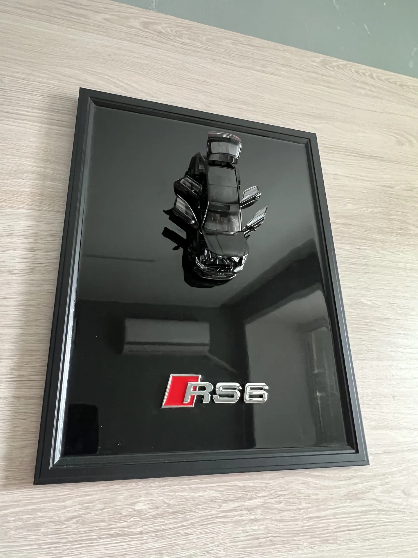 Картина из эпоксидной смолы Audi RS6 - миниатюра 3