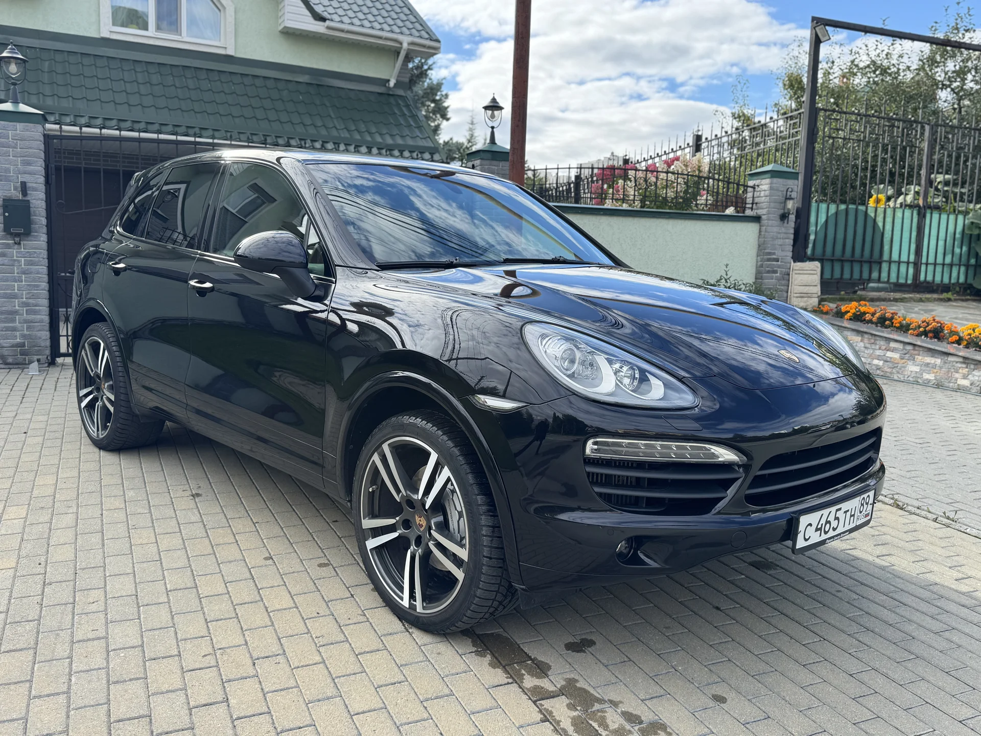Porsche cayenne - миниатюра 1